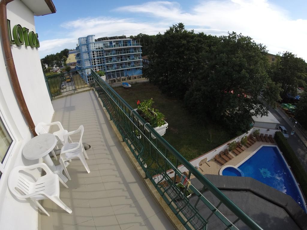 Hotel Lotos Kiten  Exterior photo