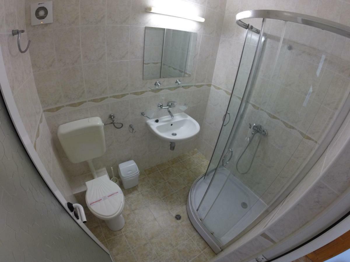 Hotel Lotos Kiten  Room photo