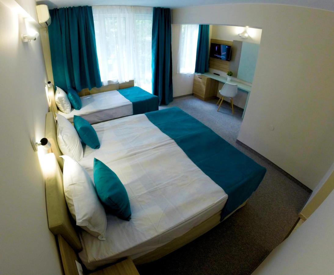 Hotel Lotos Kiten  Room photo